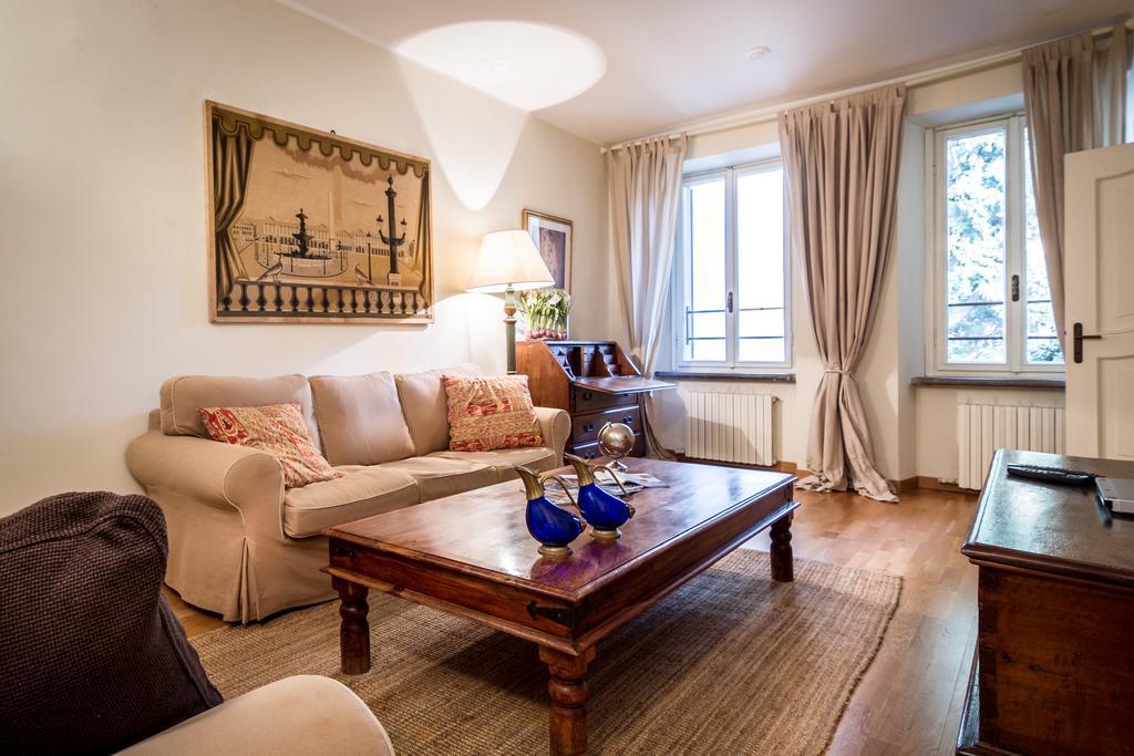 Lake Charming Apartment Cernobbio Room photo